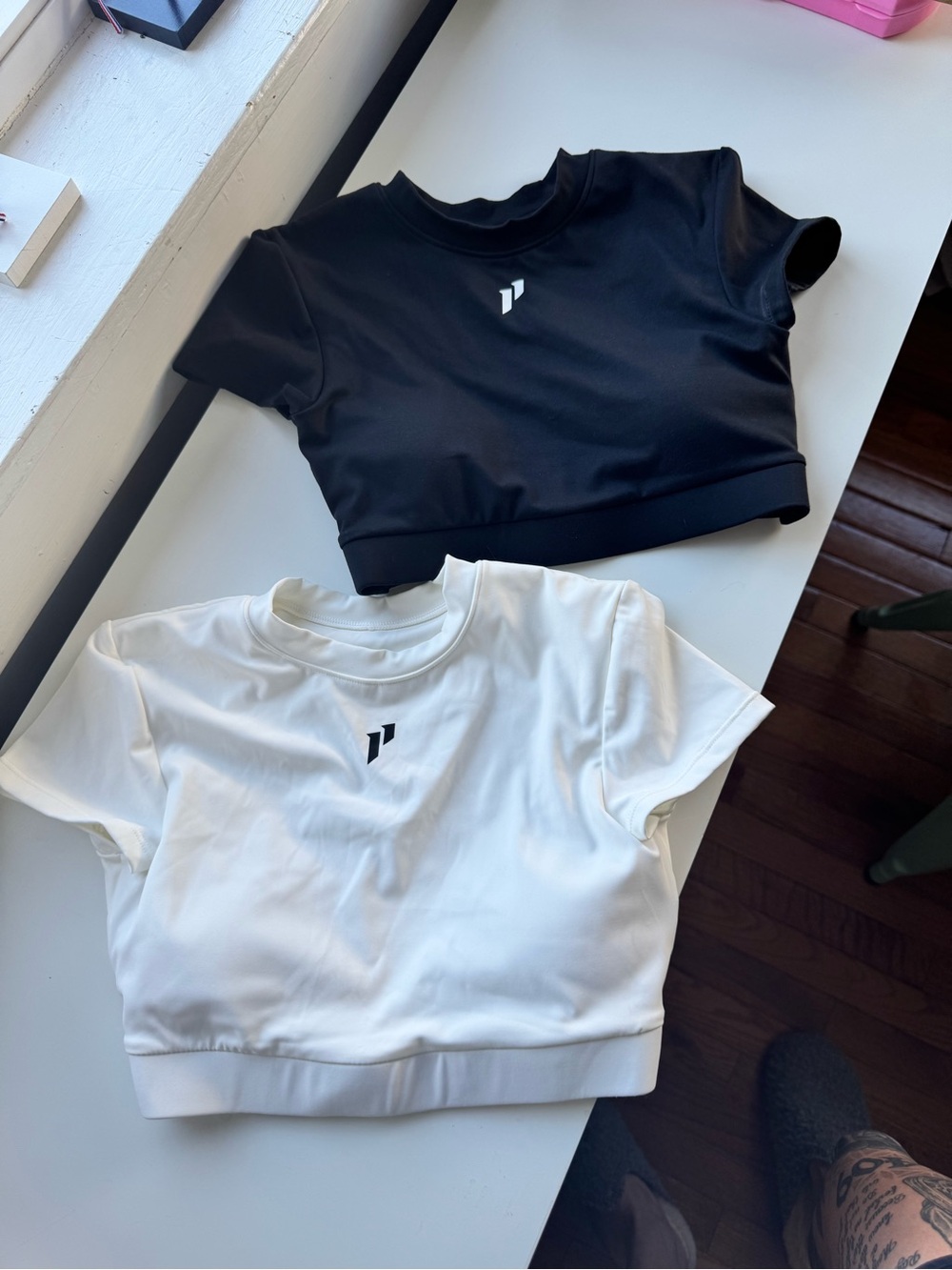 1st Phorm Women's Cropped Performance Tee — Black & White